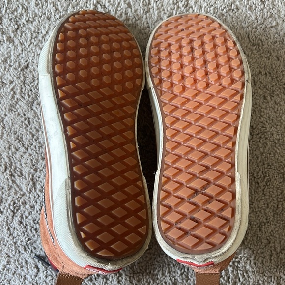 Vans Men's Sk8-Hi MTE-1 Sneakers Tan Suede Red Plaid Trim Mens 7 / Women’s 8.5 - Picture 3 of 4